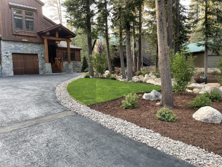 Tahoe Donner Dry Creek and Patio